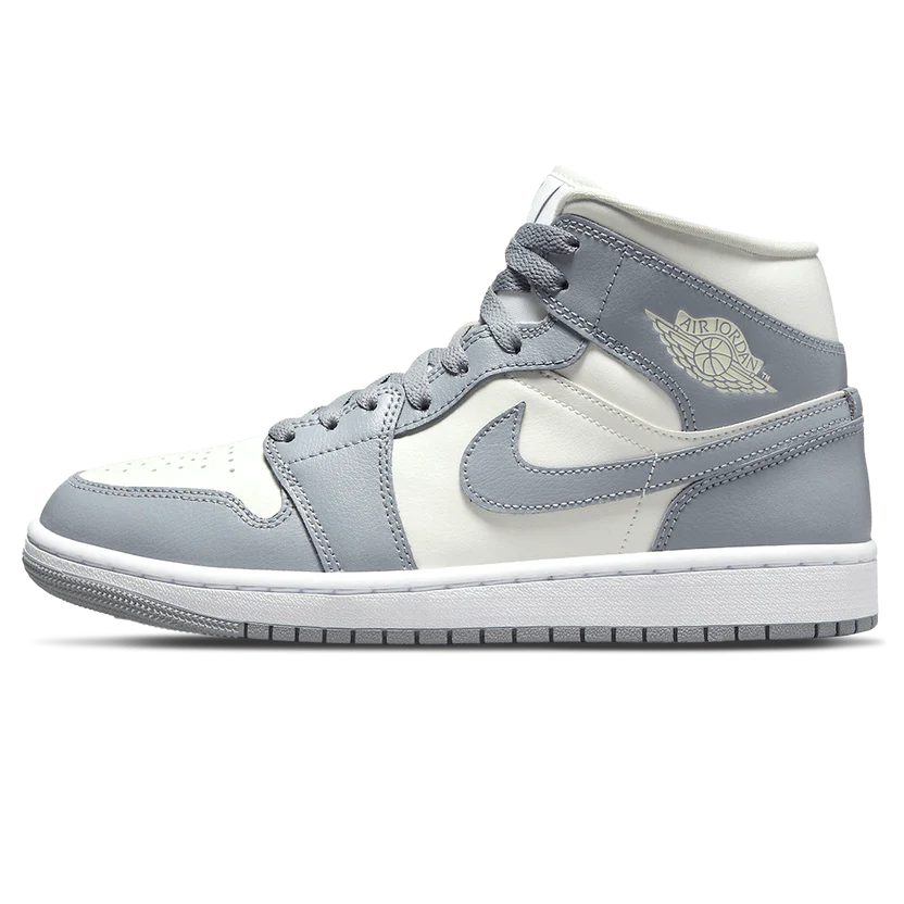 Jordan 1 Mid 'Stealth'